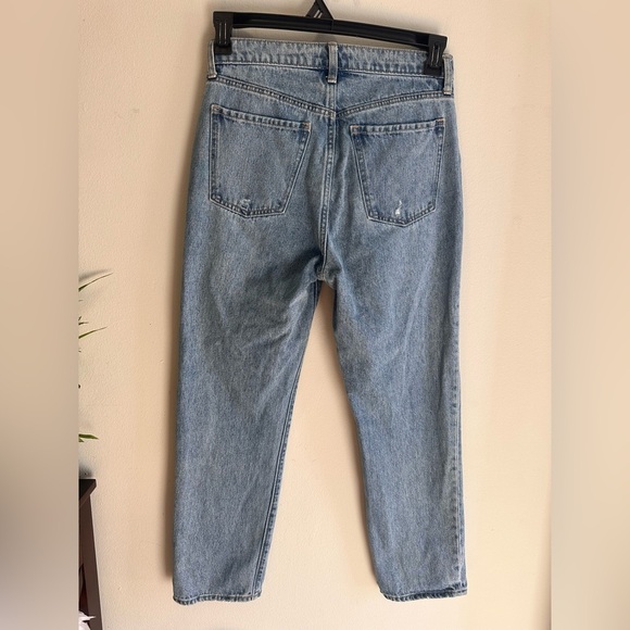 Old Navy Women High Rise Ripped Boyfriend Jeans Button fly Size 6 - Picture 2 of 8